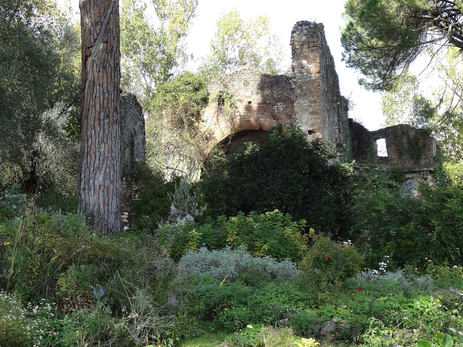 Giardino di Ninfa
